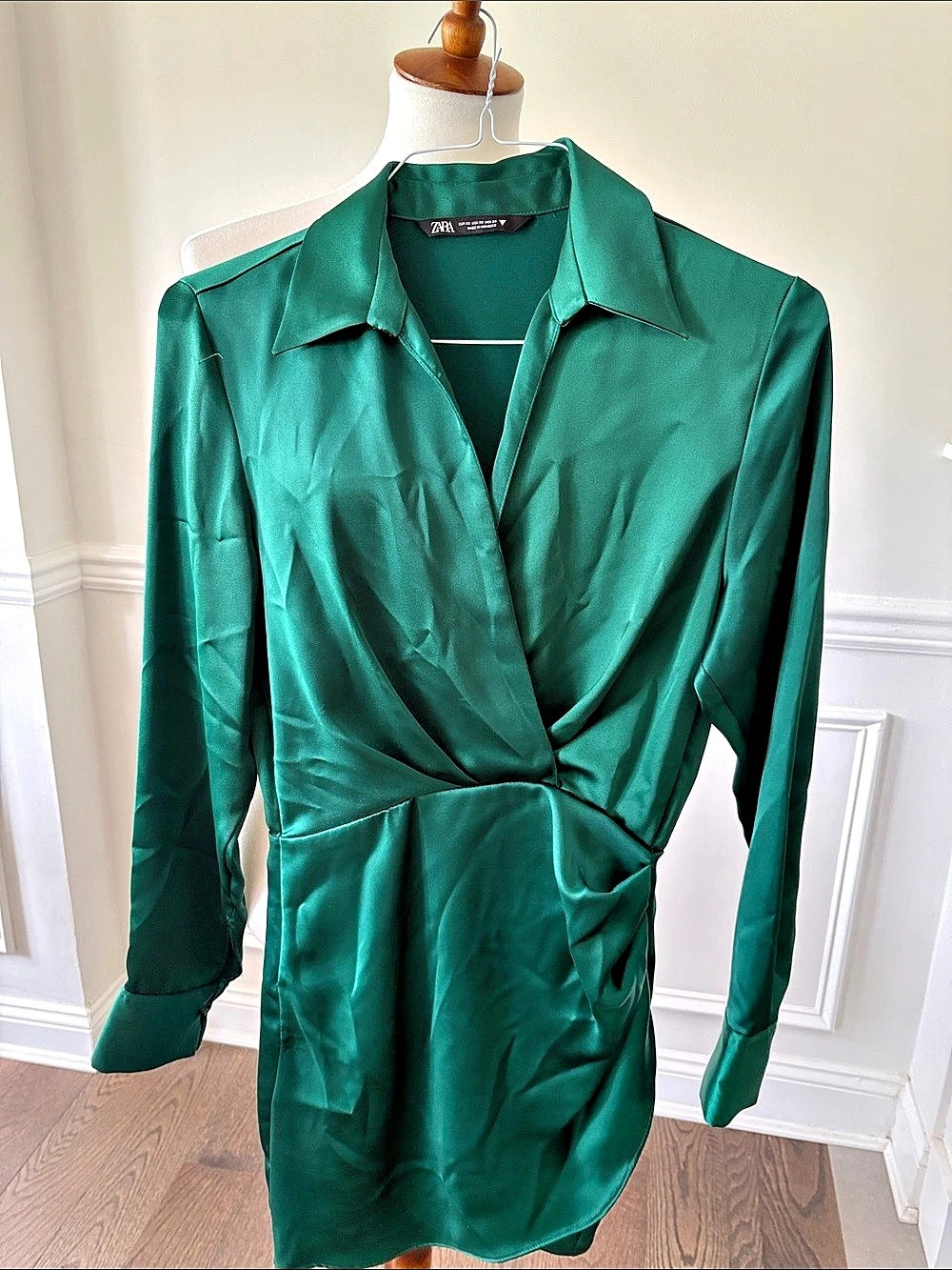 Zara Satin Effect Wrap Mini Dress Green Medium Like New